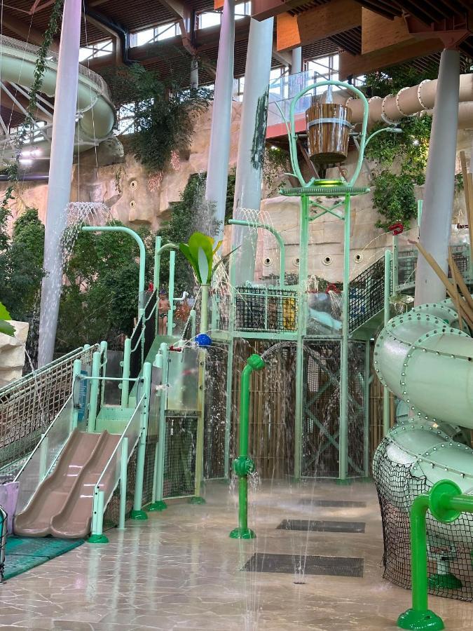 Au Charme De Bussy - Disneyland 10 Min, Paris 25 Min Eksteriør billede